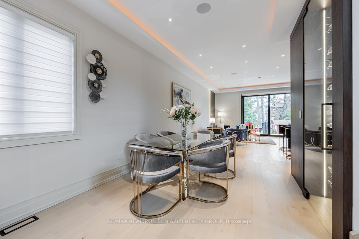 41 Glenbrae Ave