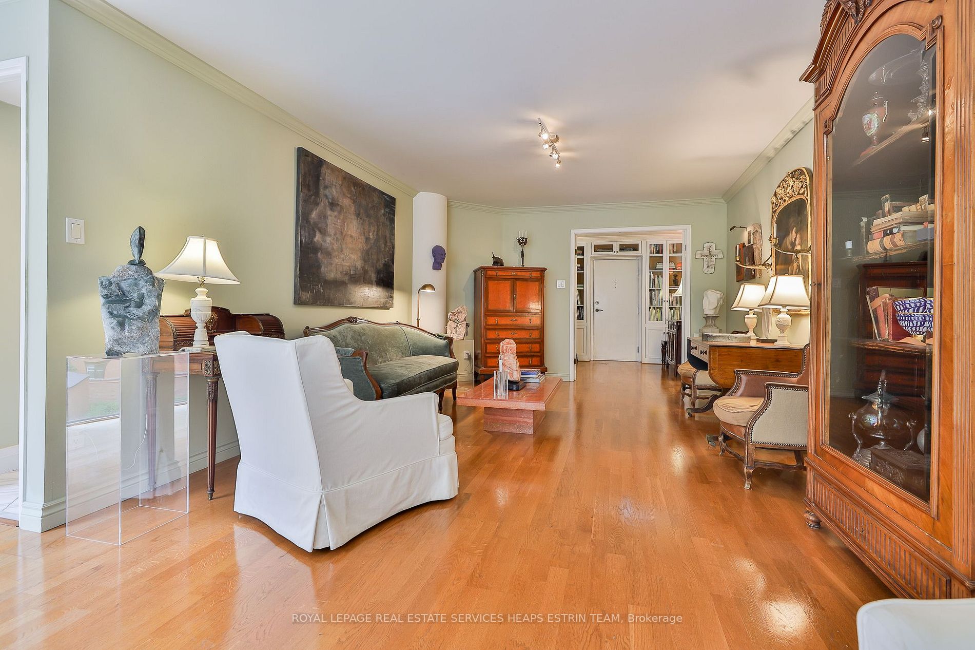18 Lower Village Gate, #405