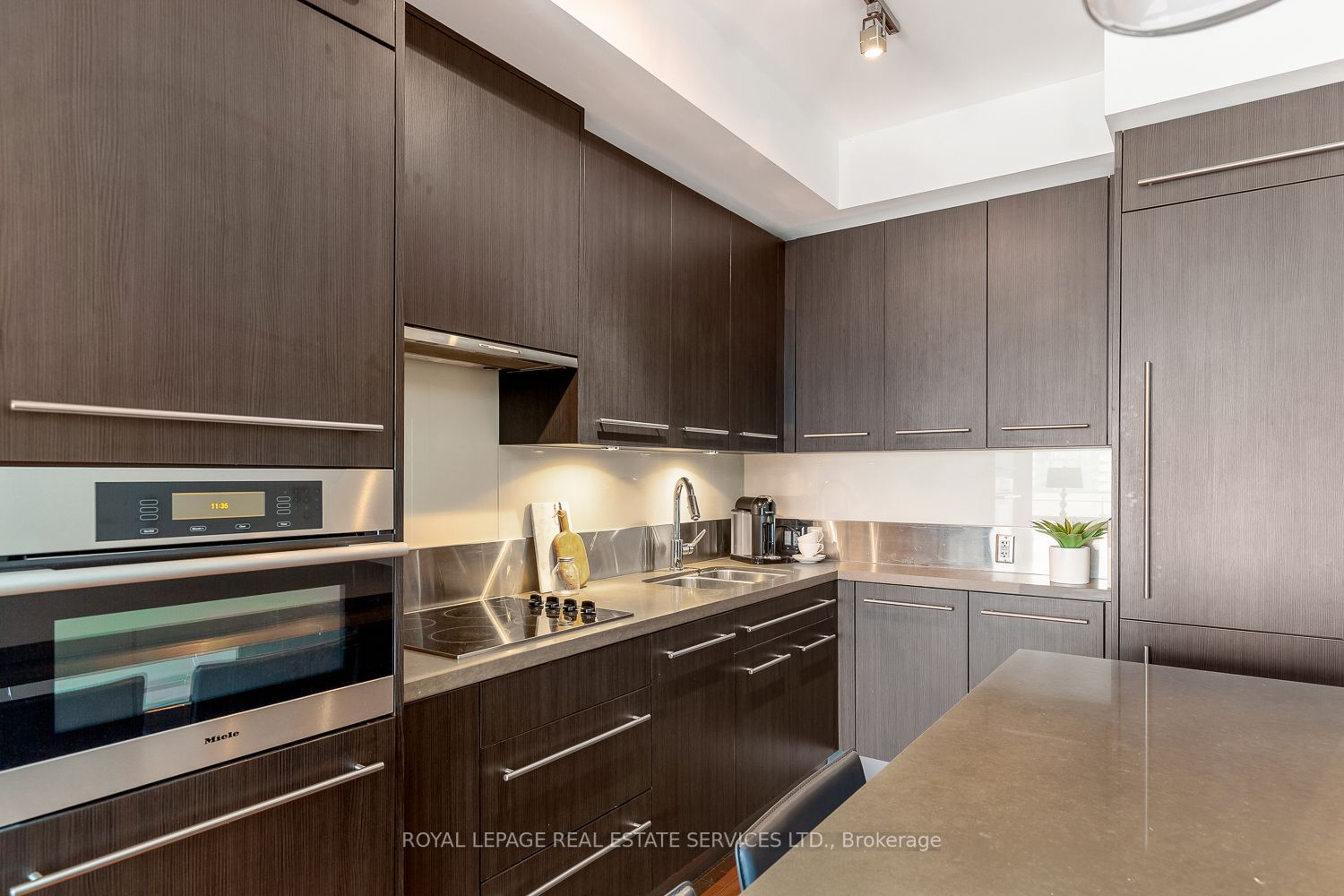 80 John St, #2604
