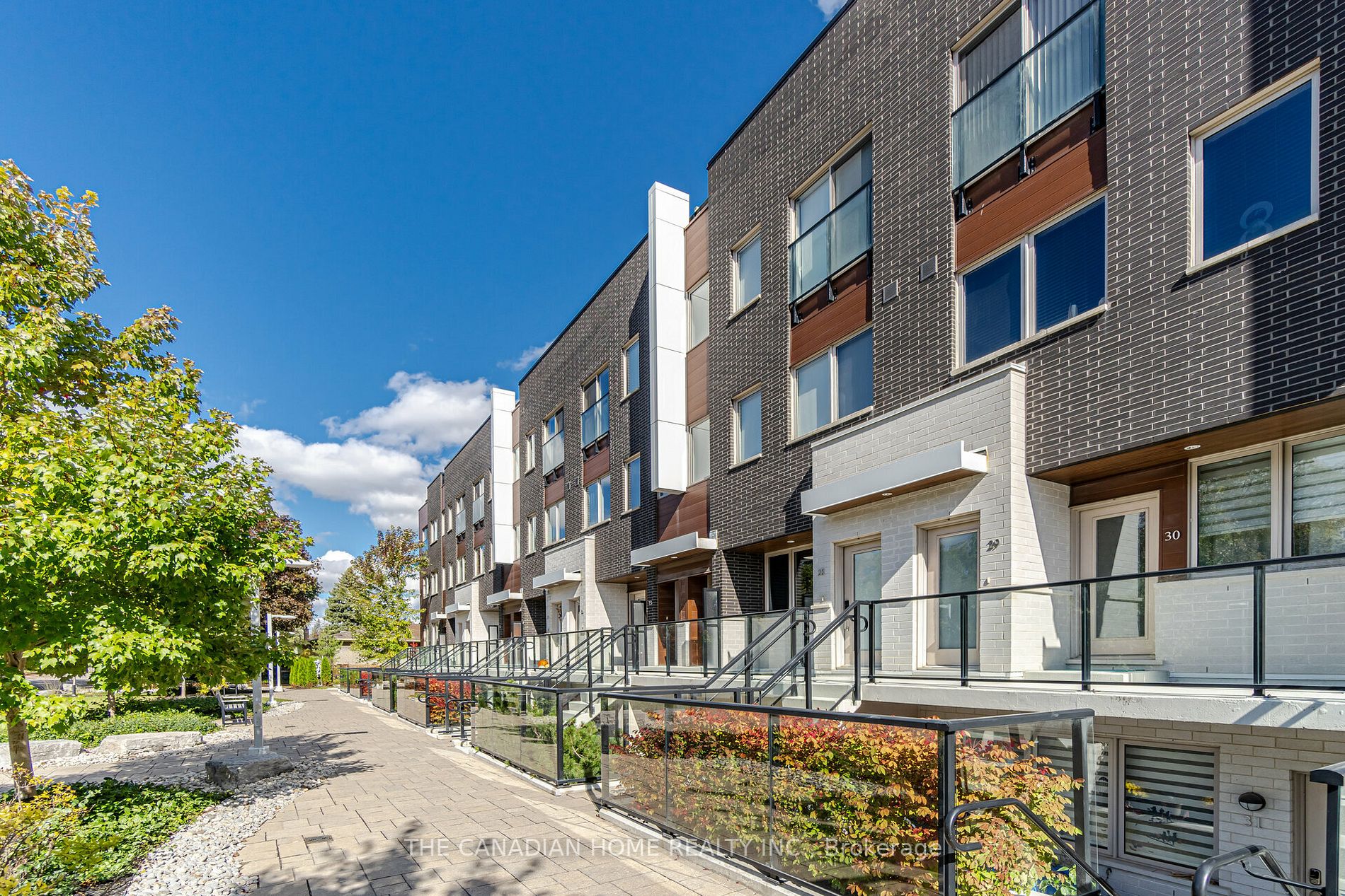 780 Sheppard Ave E, #31