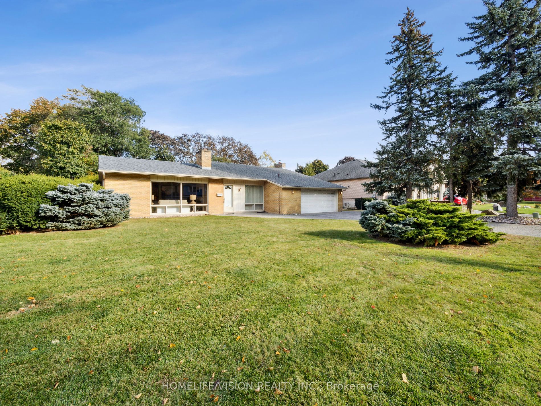 29 Parmbelle Cres