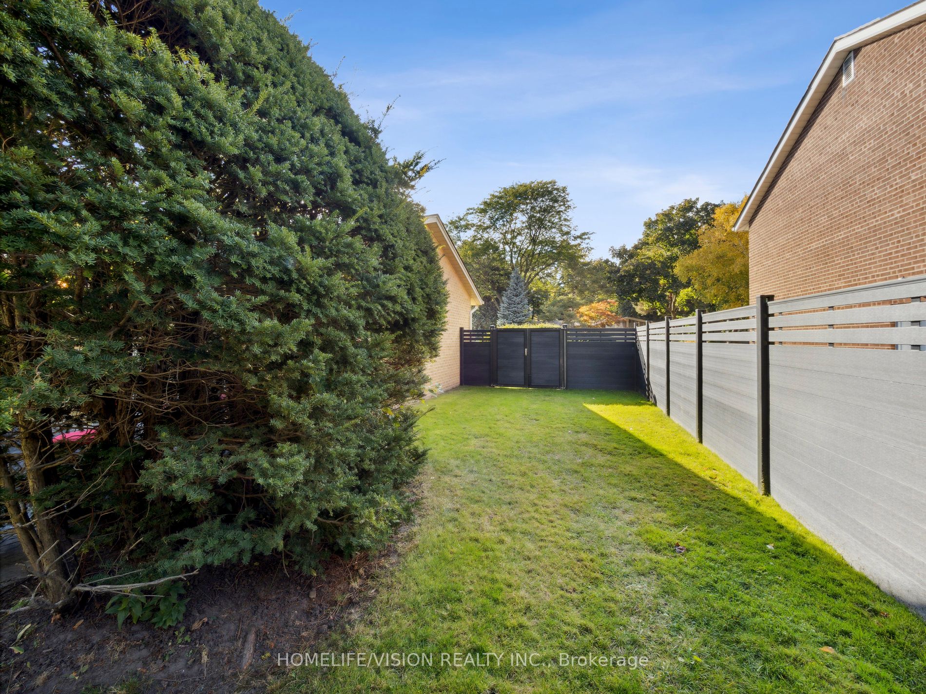 29 Parmbelle Cres