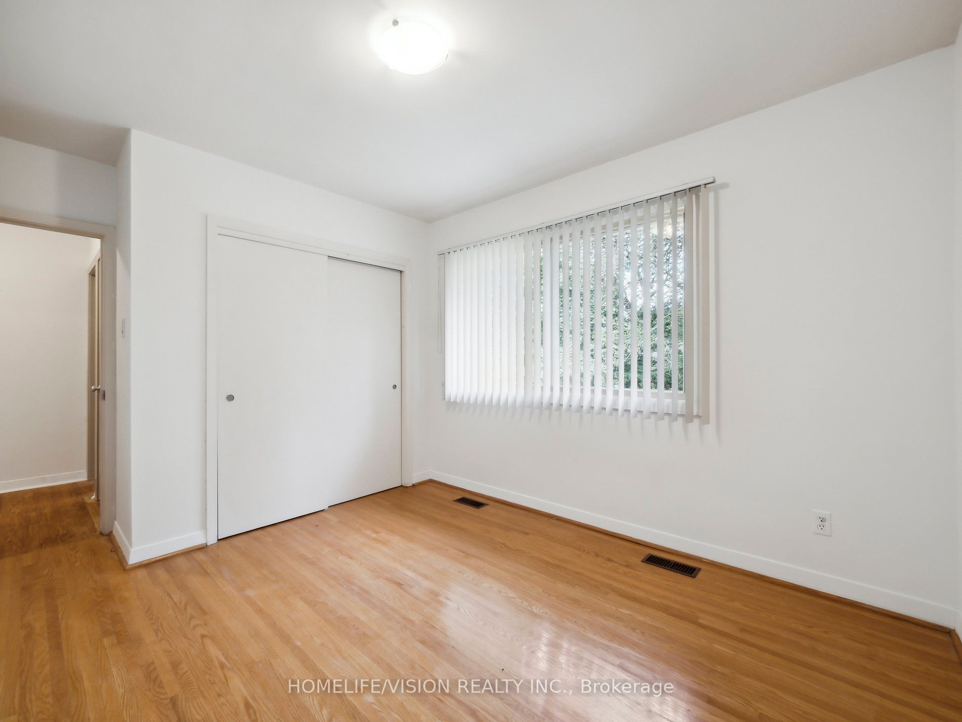 29 Parmbelle Cres