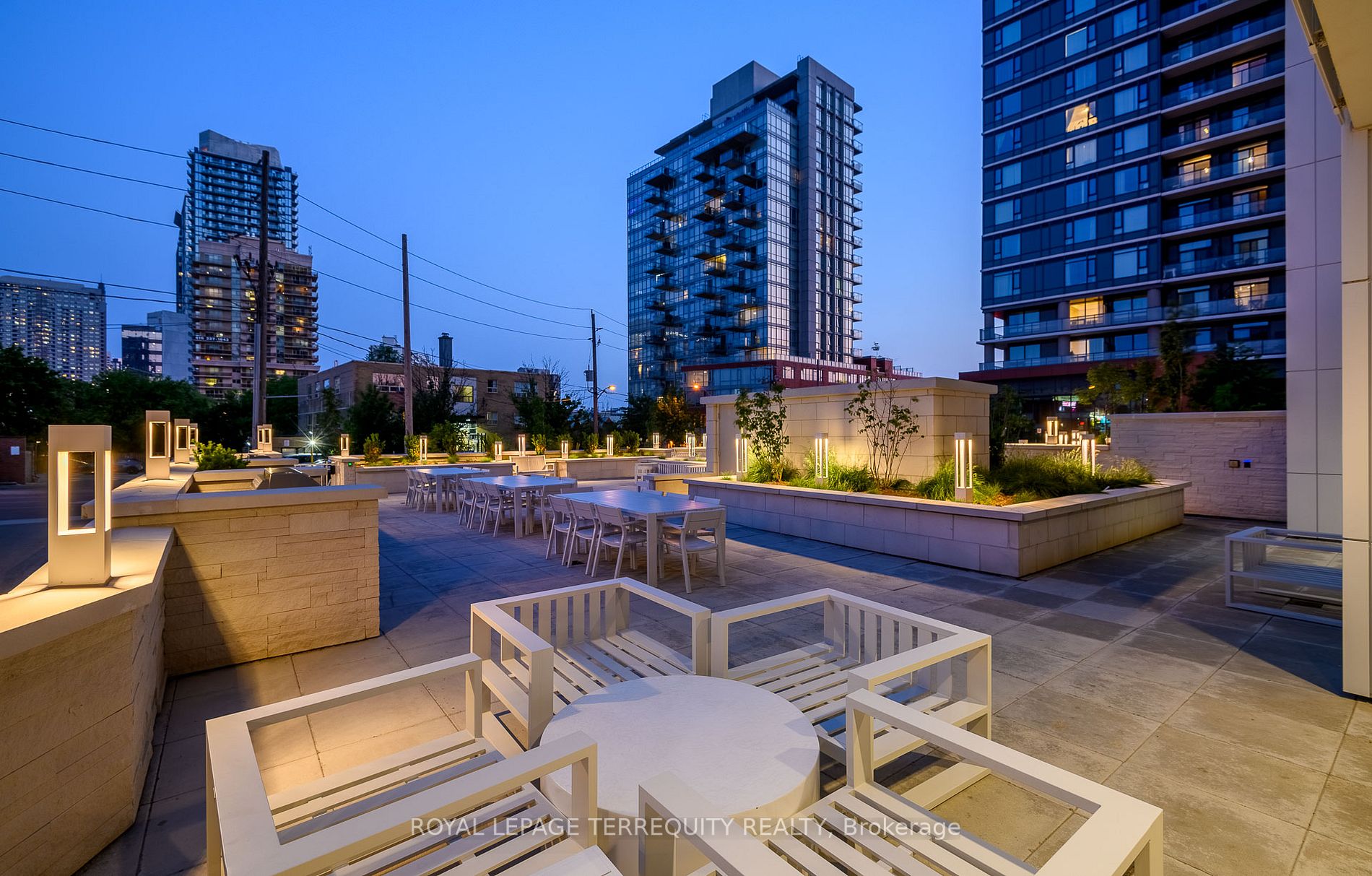 75 Canterbury Pl, #Ph107