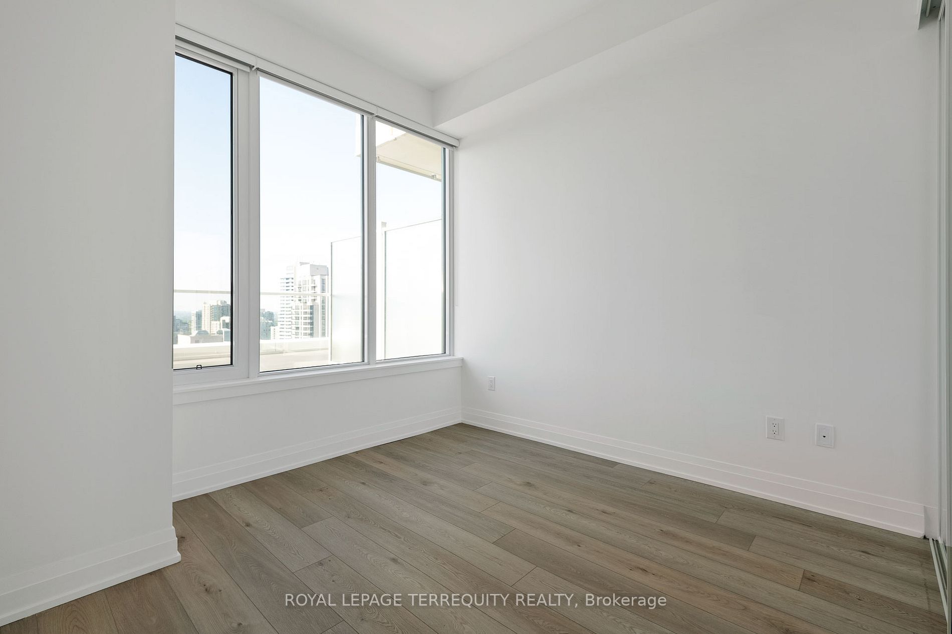 75 Canterbury Pl, #Ph107