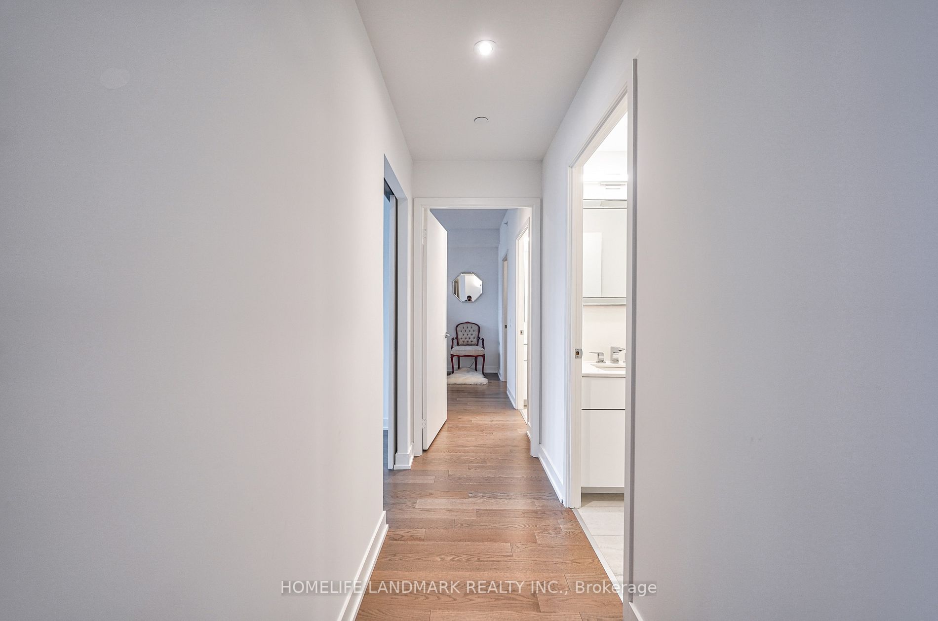 20 Lombard St, #3804