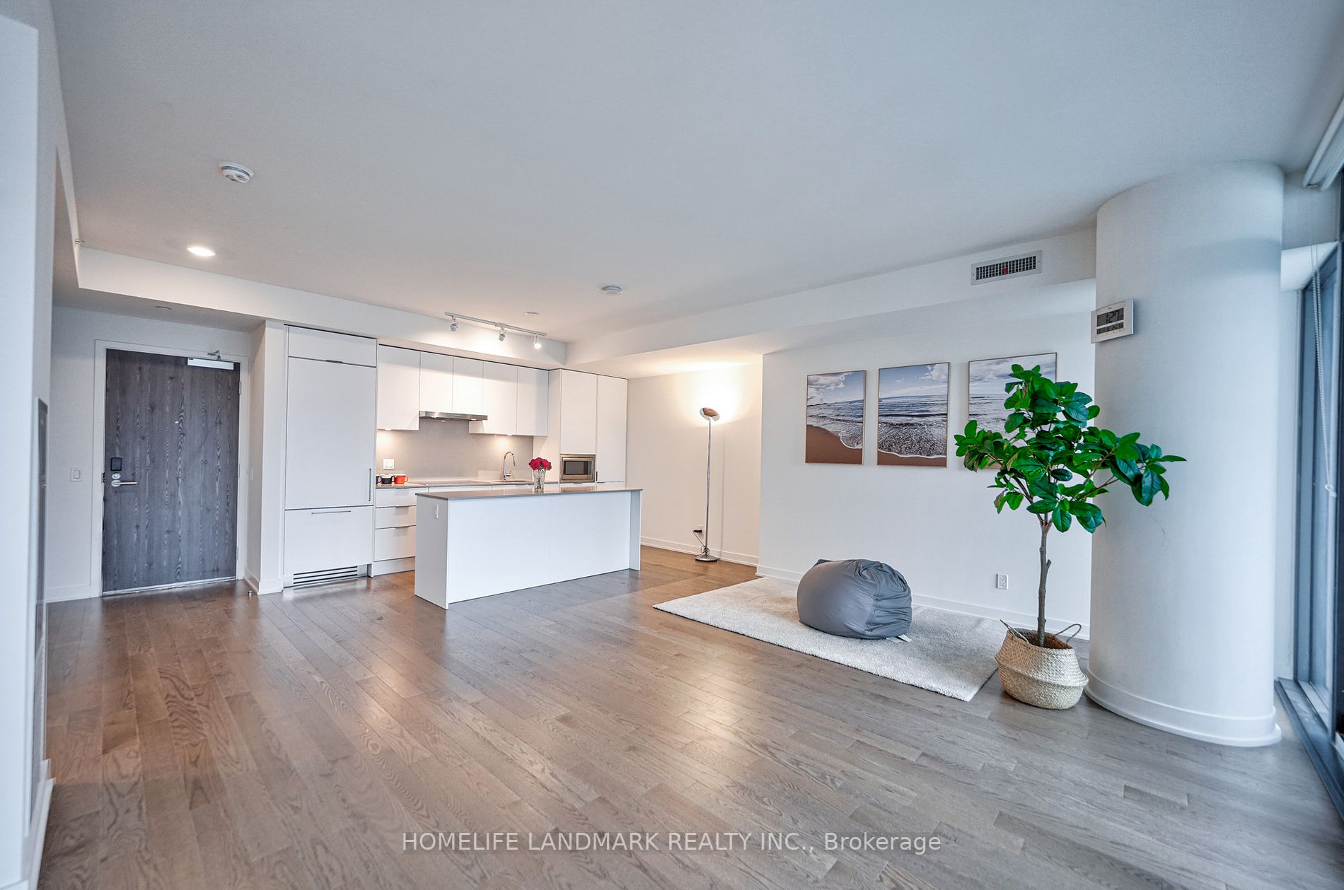 20 Lombard St, #3804