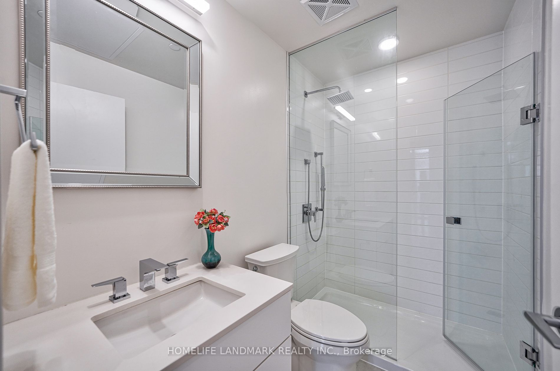 20 Lombard St, #3804