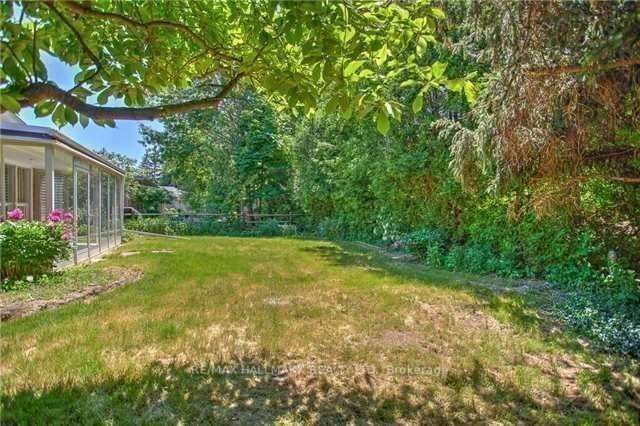 46A Palomino Cres