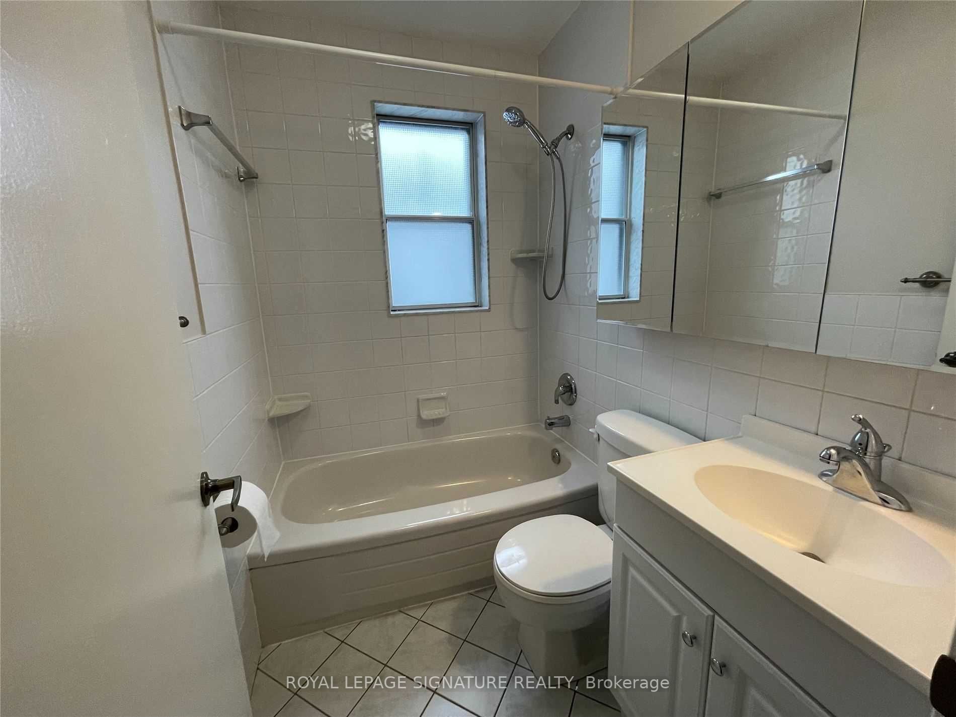74 Reiner Rd