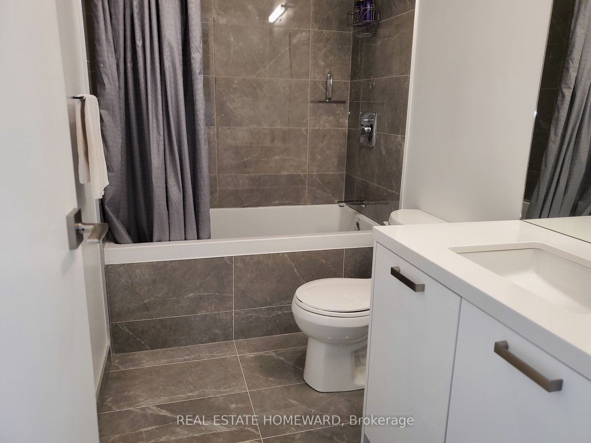 55 Ontario Street St, #405