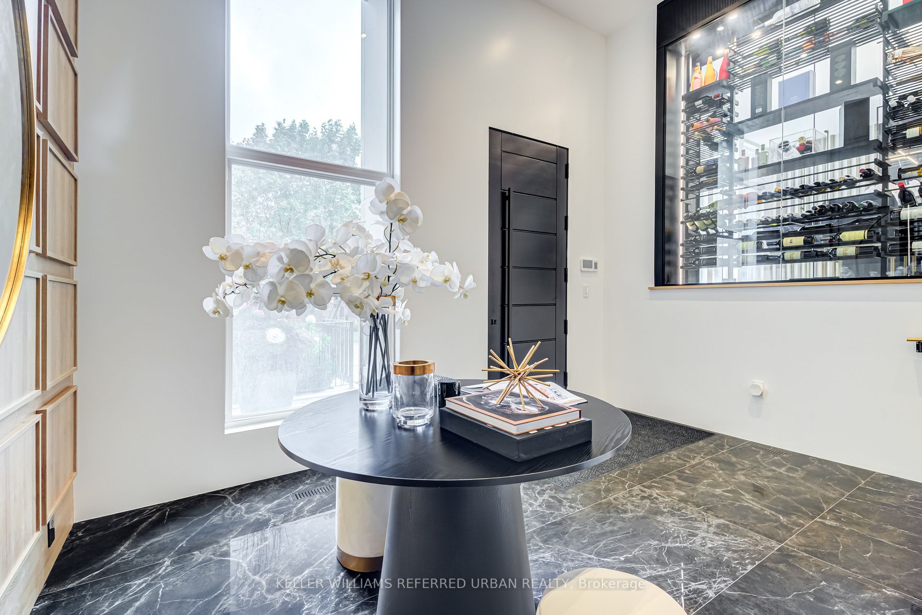 30 Otter Cres