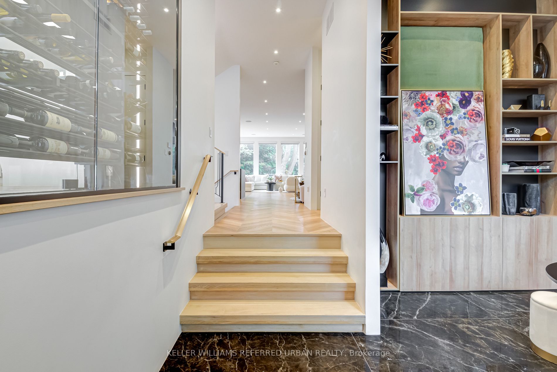 30 Otter Cres