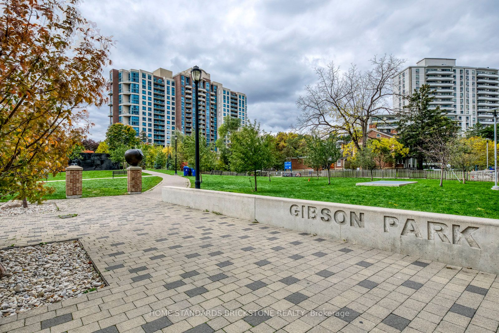 5168 Yonge St, #2805