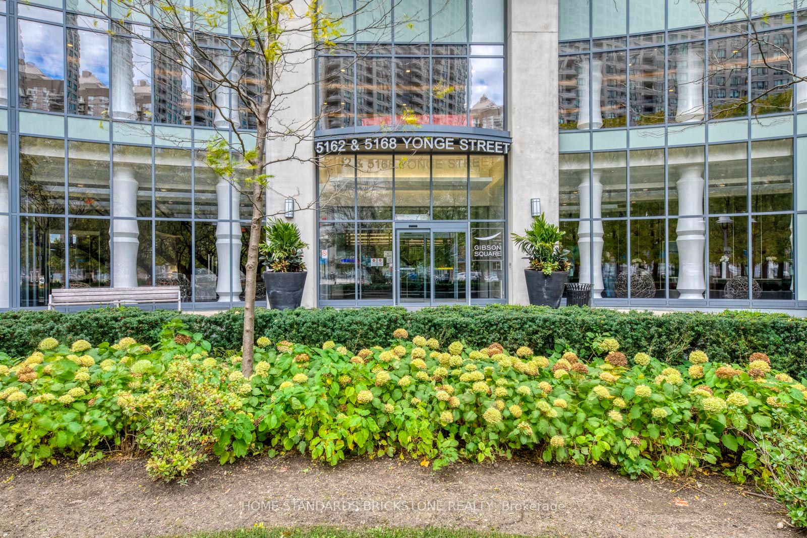 5168 Yonge St, #2805