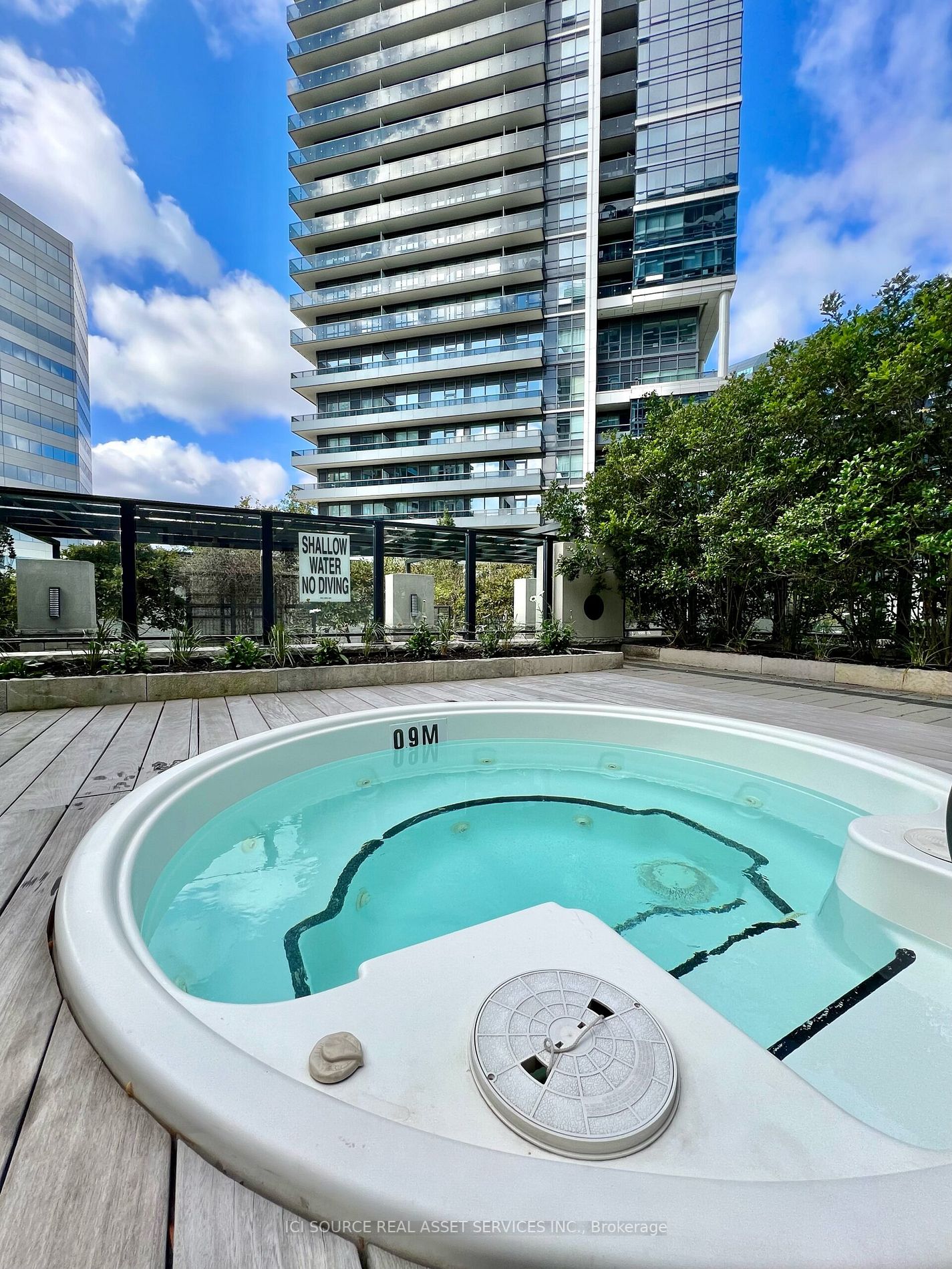 2 Anndale Drive #1005