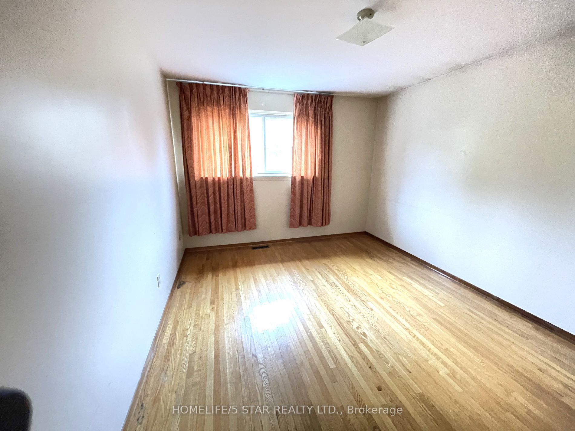 334 Cherokee Blvd