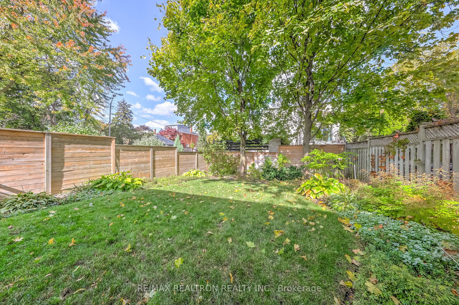 154 Joicey Blvd