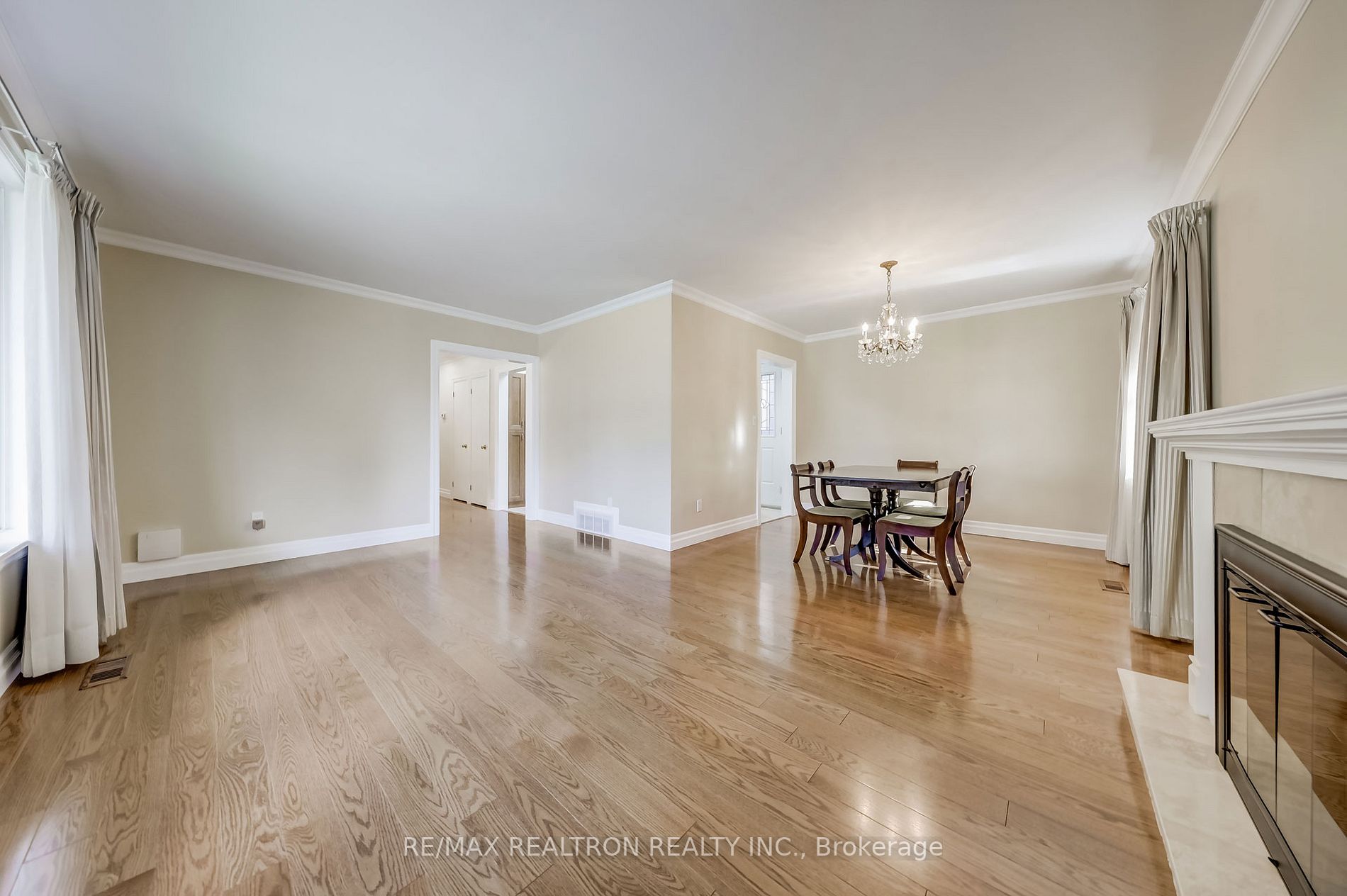 154 Joicey Blvd