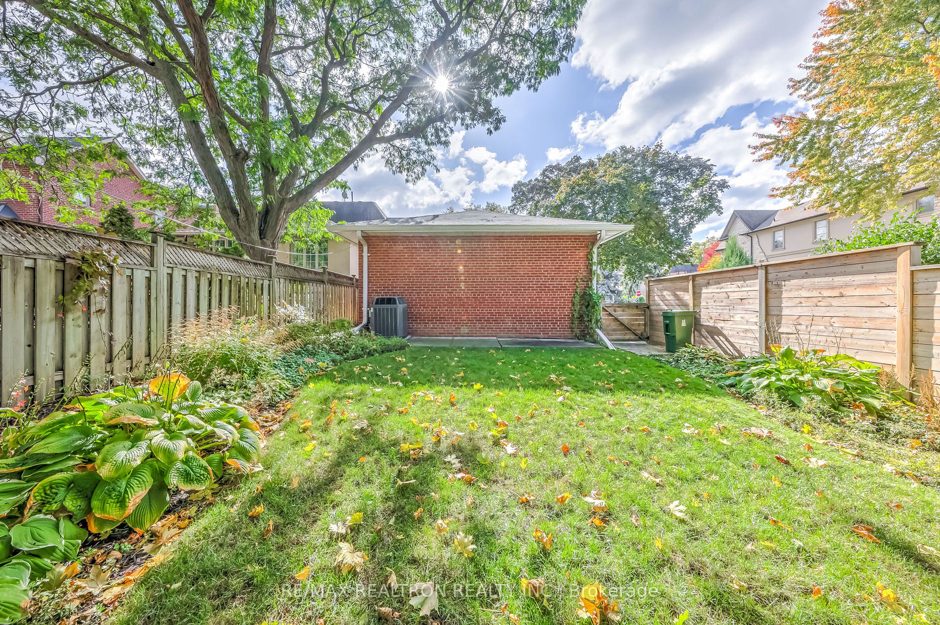154 Joicey Blvd