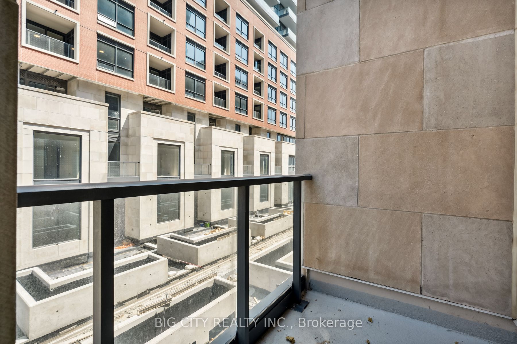33 Frederick Todd Way, #TH01