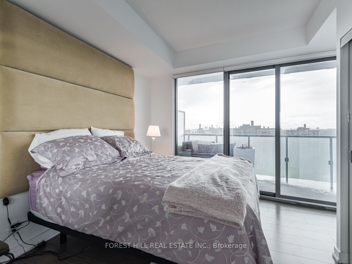 1815 Yonge St, #1704