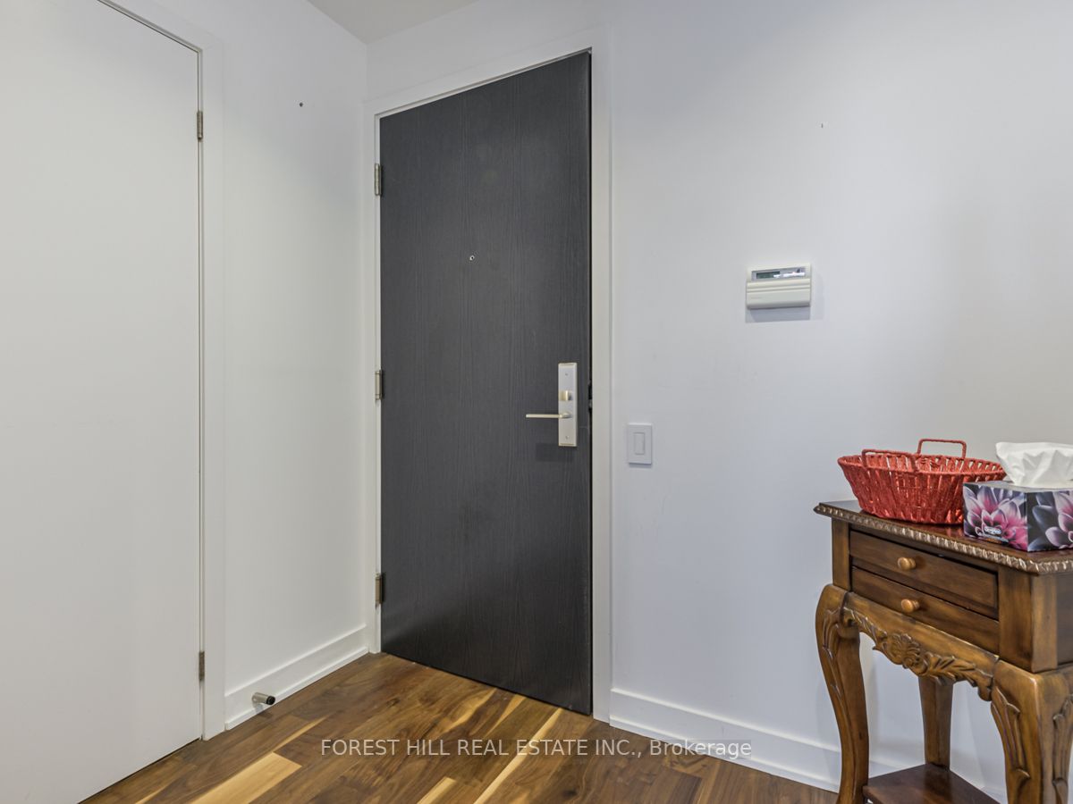 1815 Yonge St, #1704