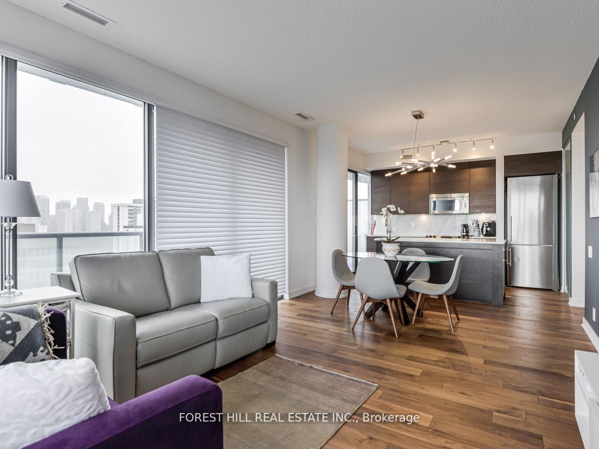 1815 Yonge St, #1704