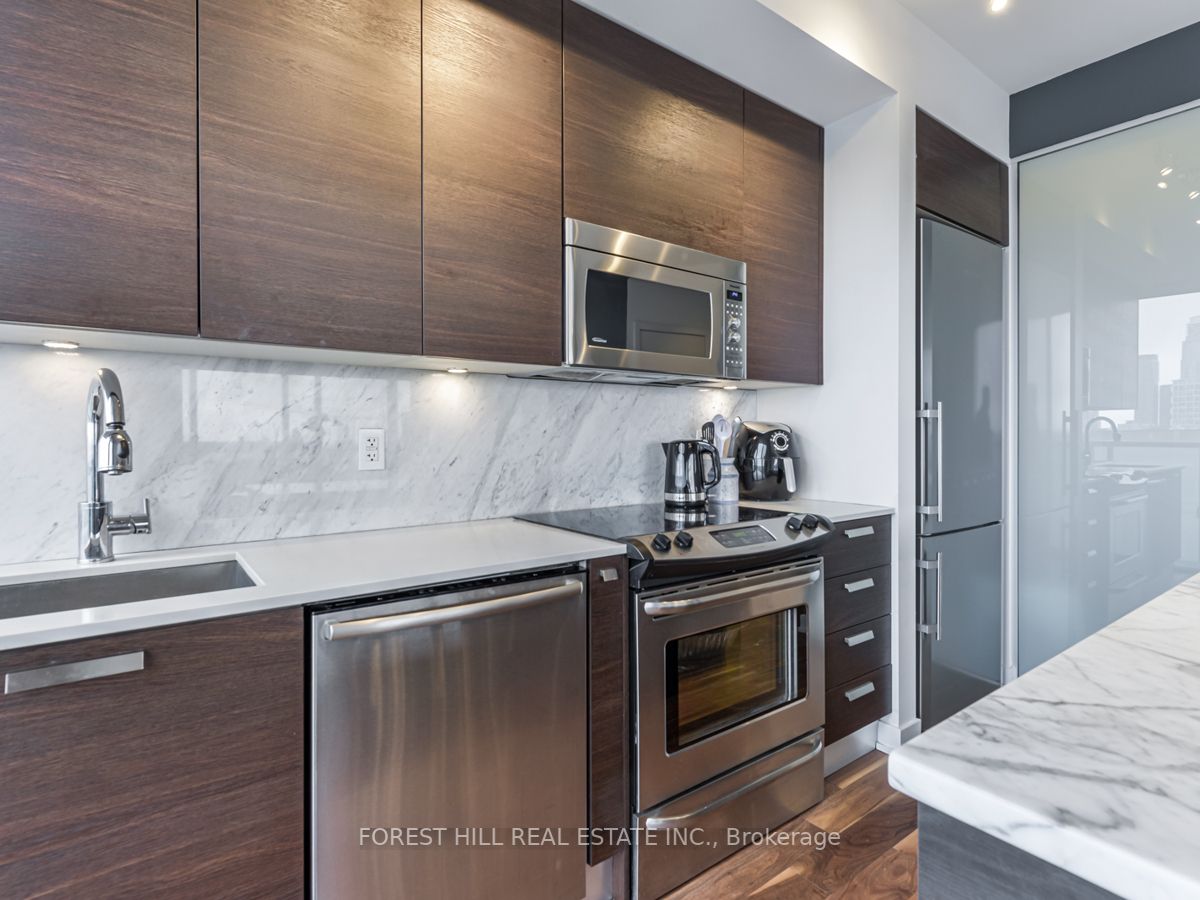 1815 Yonge St, #1704