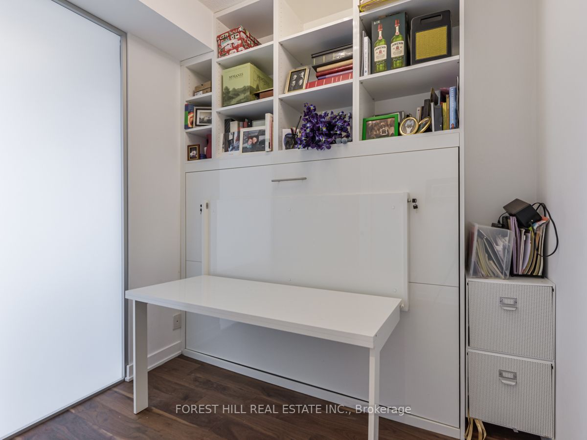 1815 Yonge St, #1704