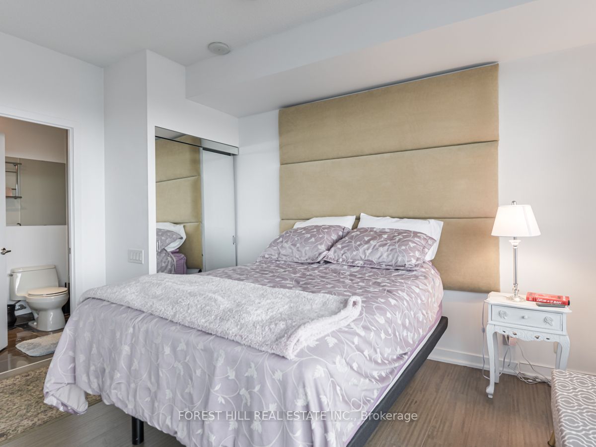 1815 Yonge St, #1704