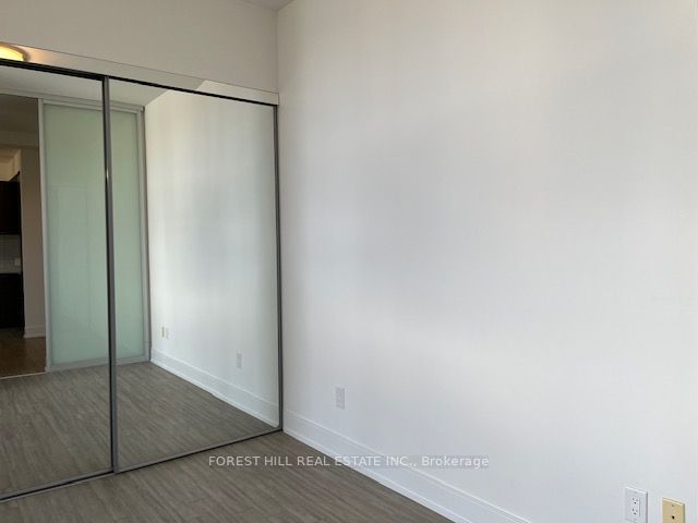 310 Tweedsmuir Ave, #320