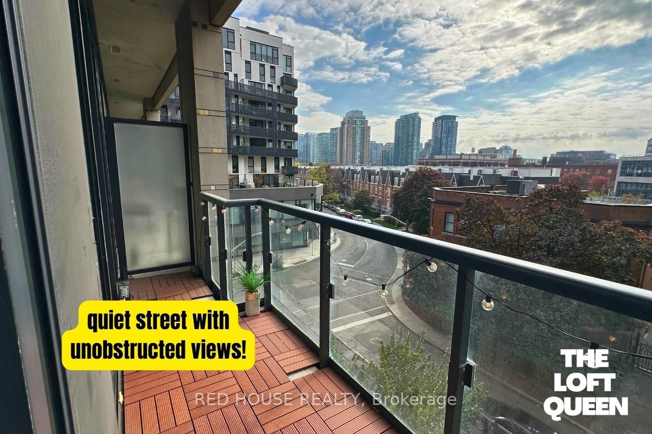8 Dovercourt Rd, #403