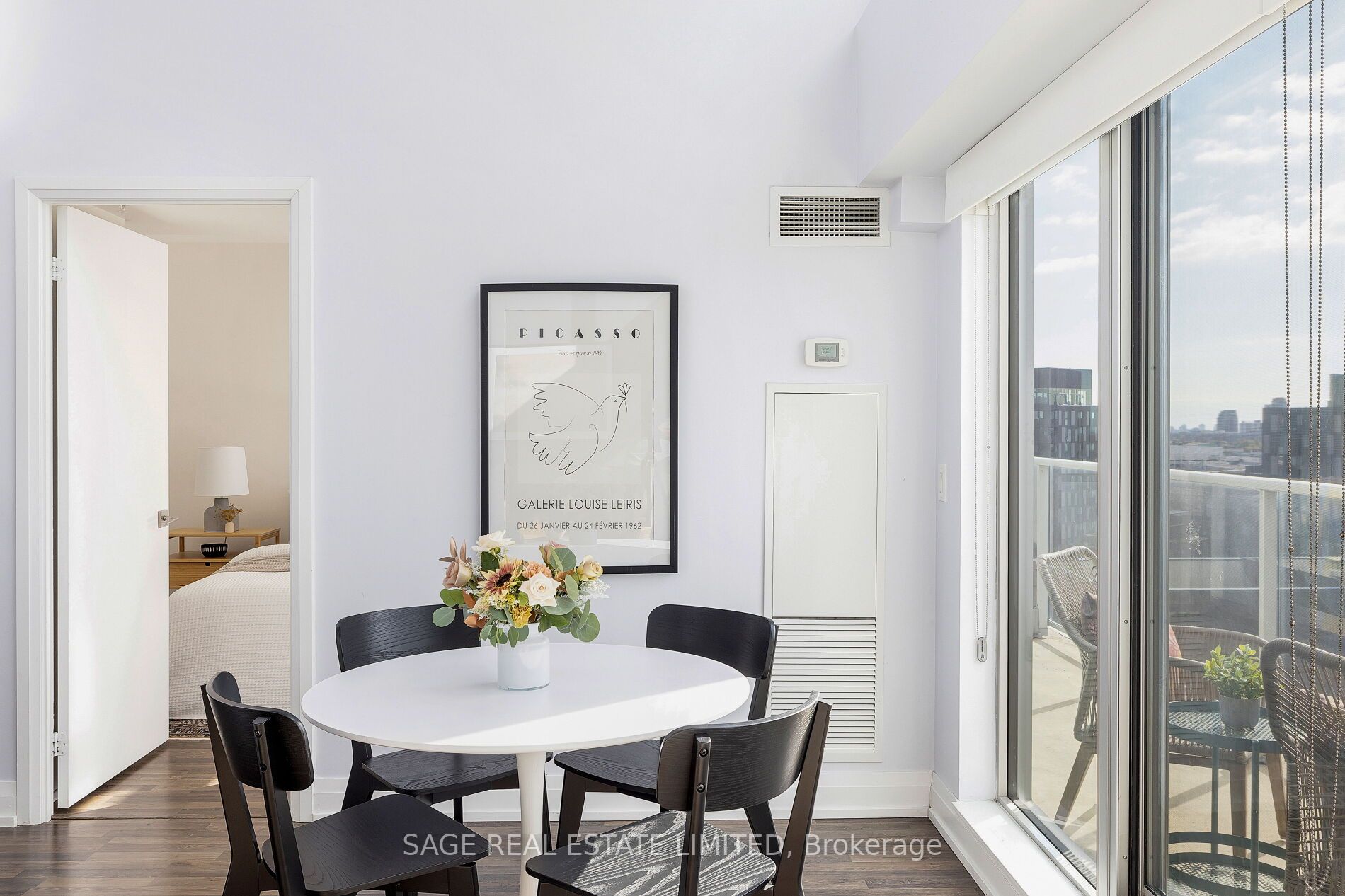 555 Wilson Ave, #Ph1401