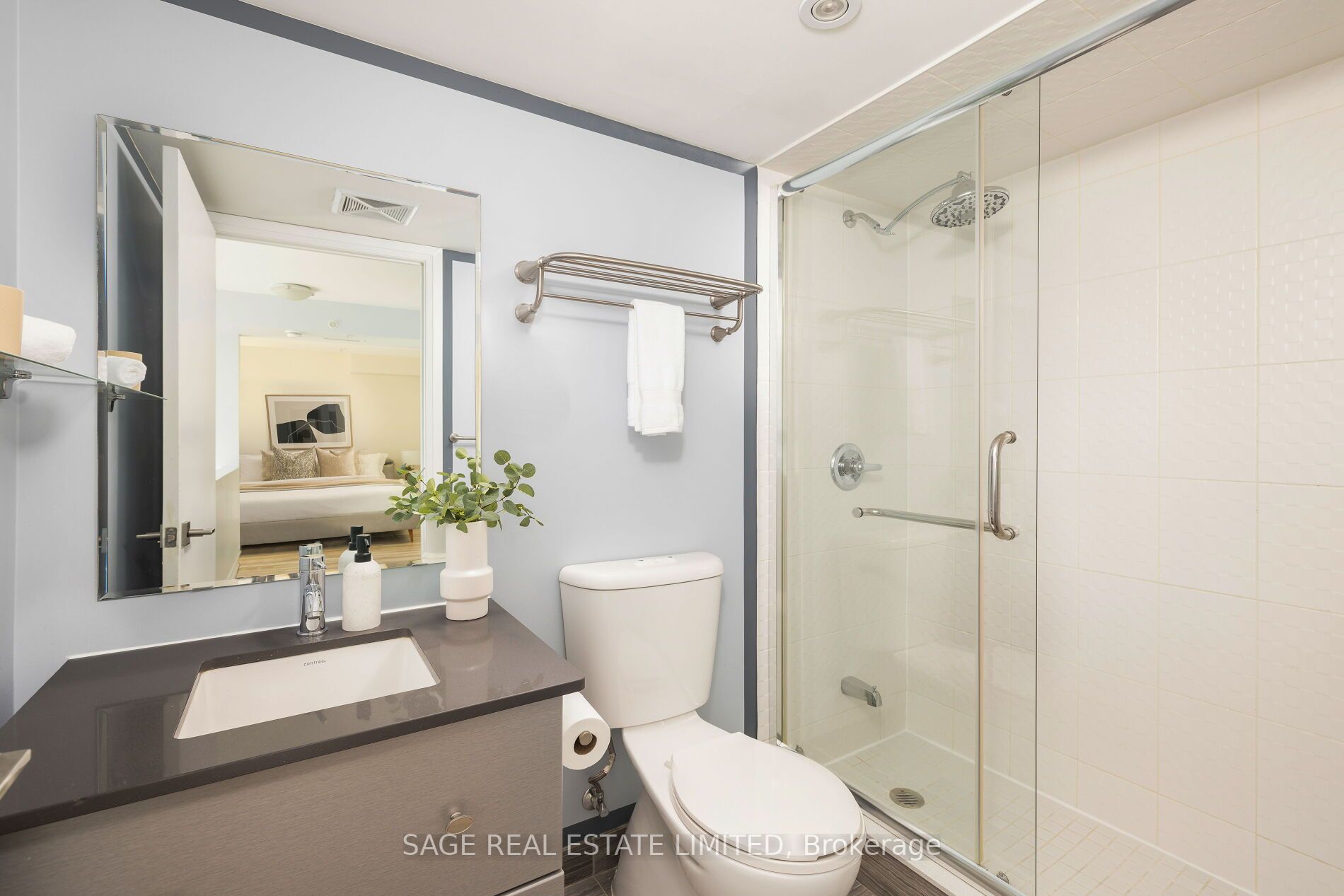 555 Wilson Ave, #Ph1401