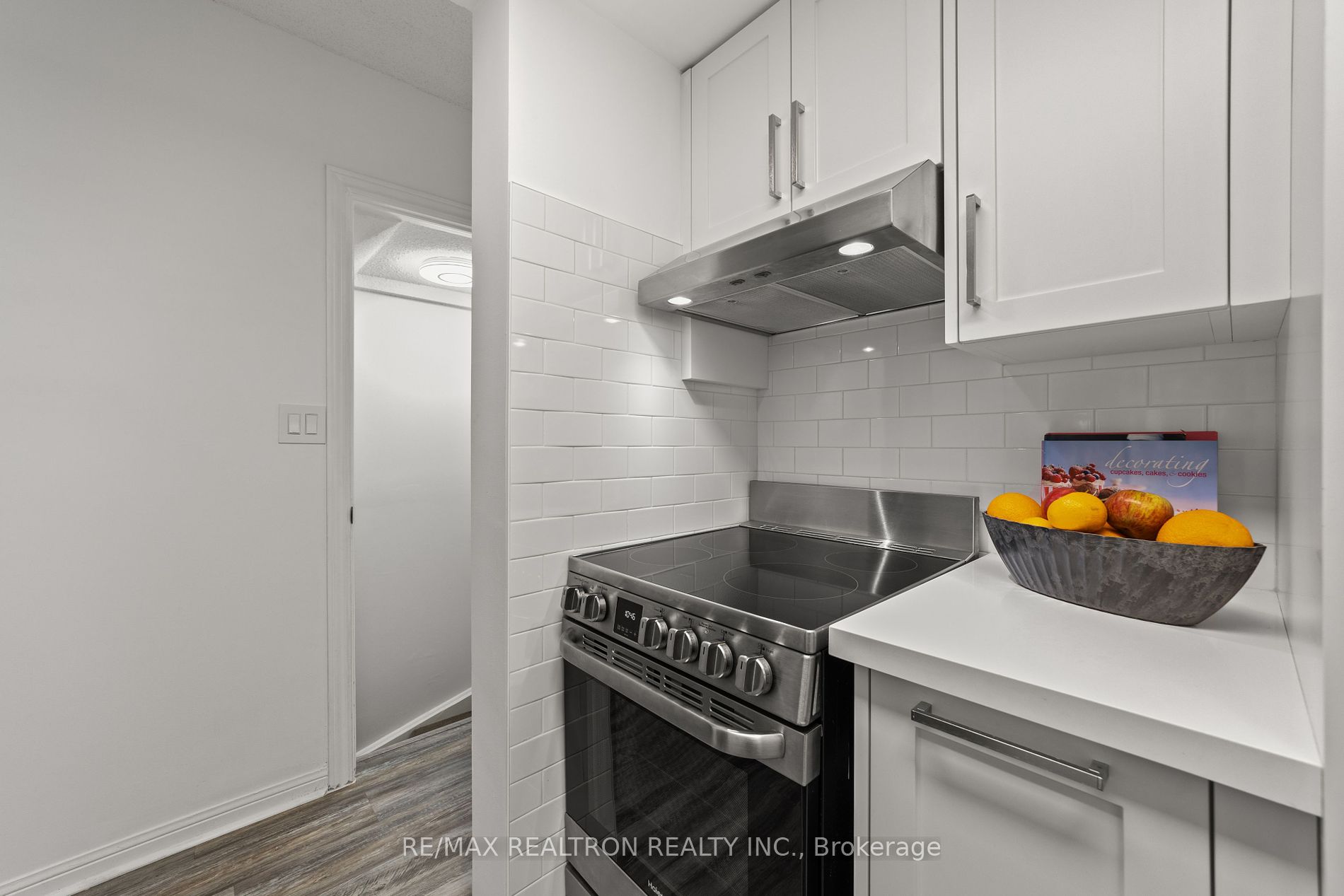 3 Everson Dr, #302