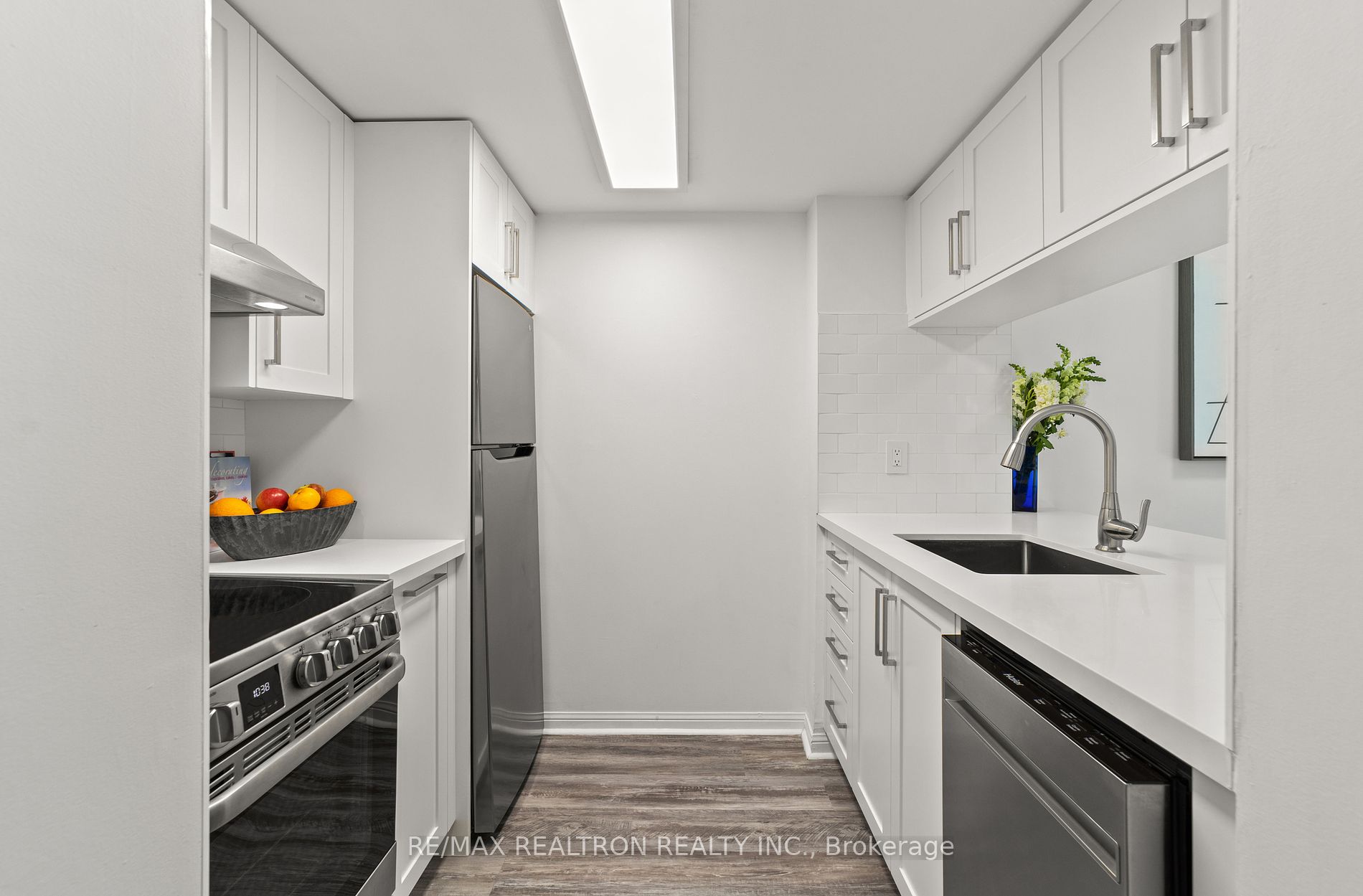 3 Everson Dr, #302