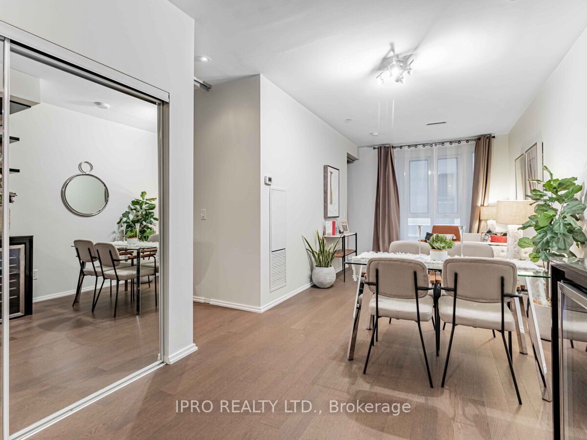 70 Temperance St, #308