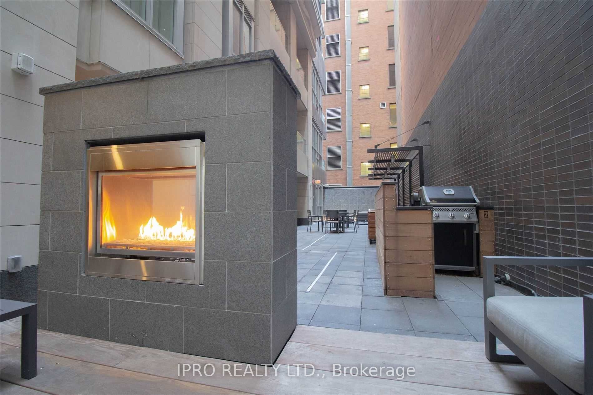 70 Temperance St, #308