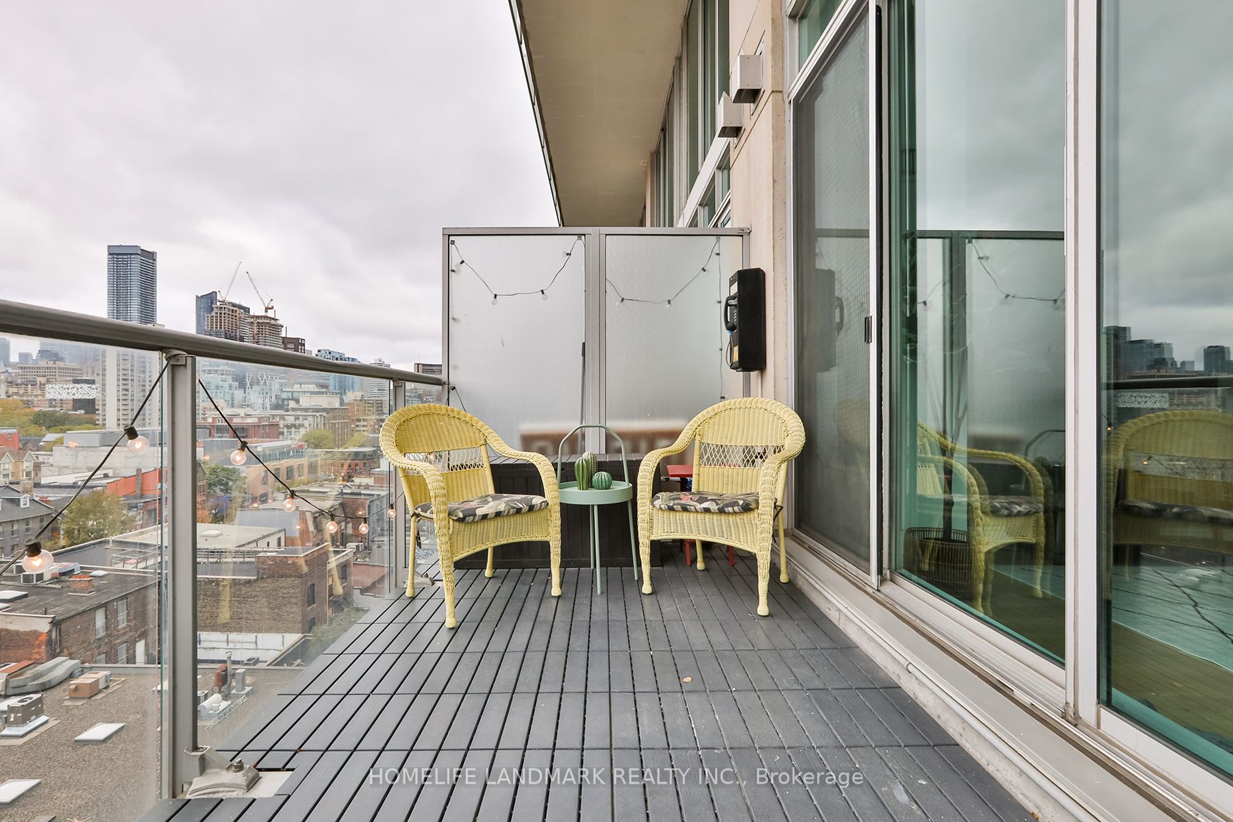 388 Richmond St W, #914
