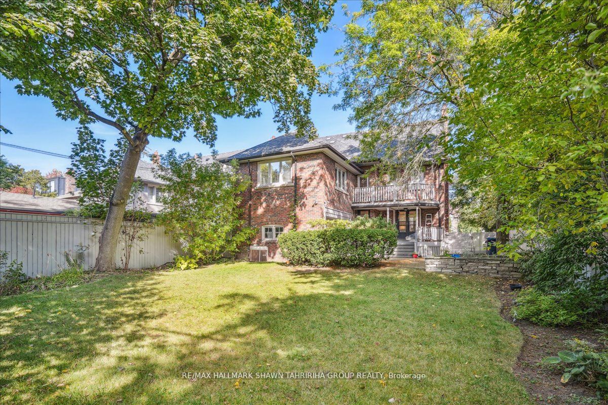 251 Lytton Blvd