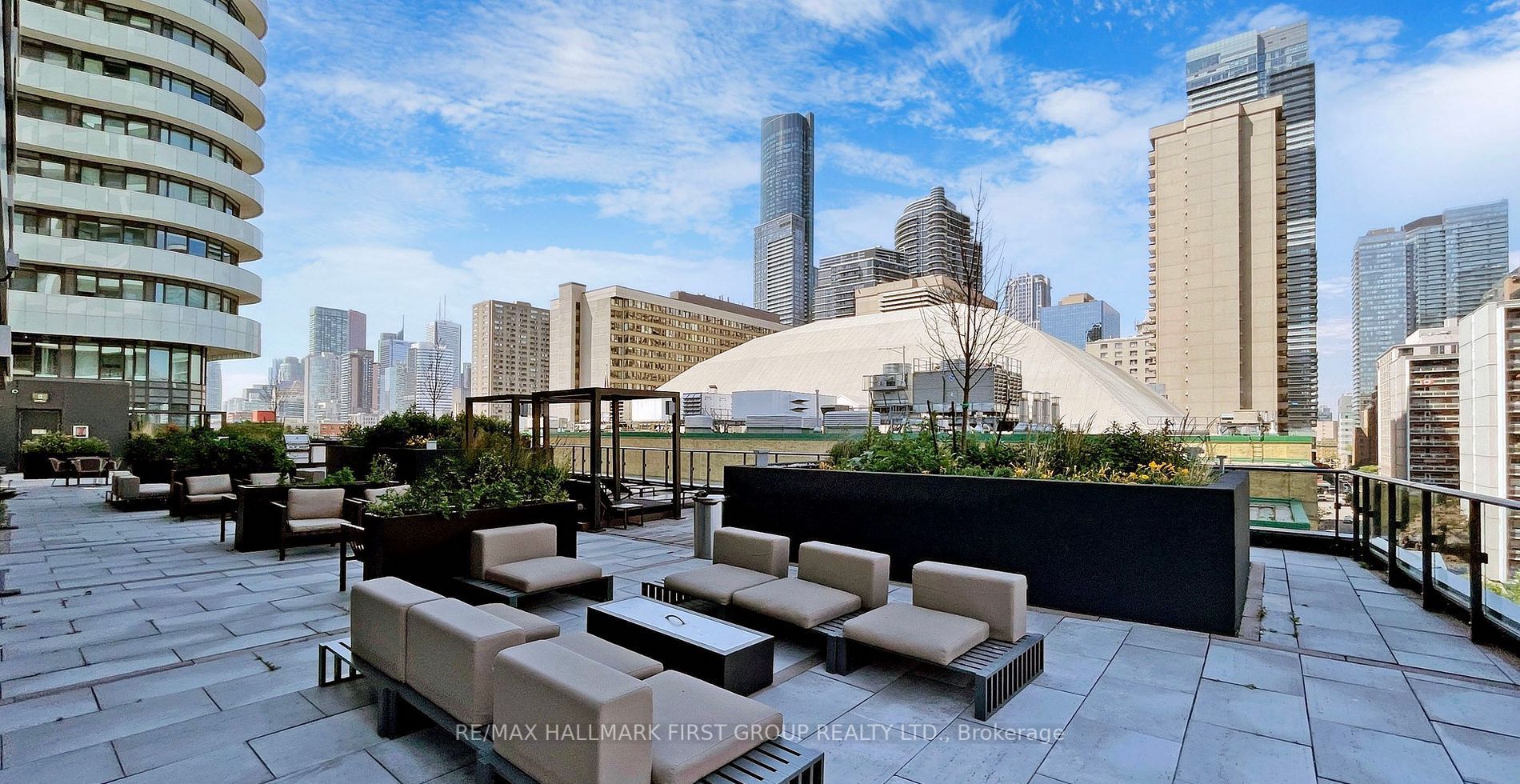 85 Wood Street, #1217