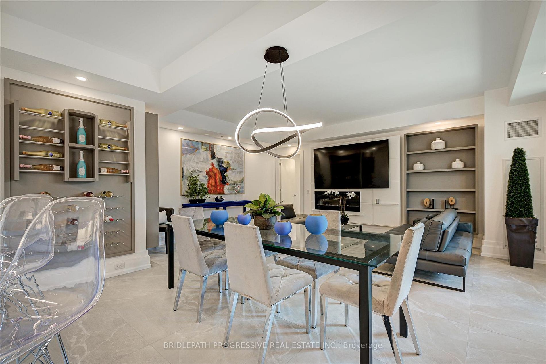 3 Southvale Dr, #301