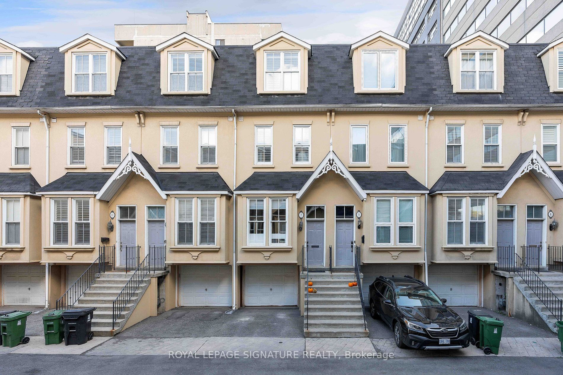 7 Joseph Salsberg Lane