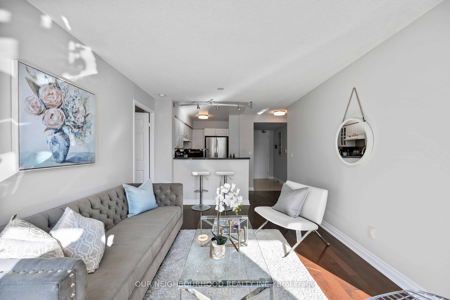 109 Front St E, #1035