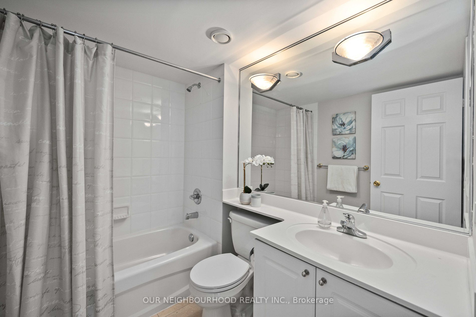 109 Front St E, #1035