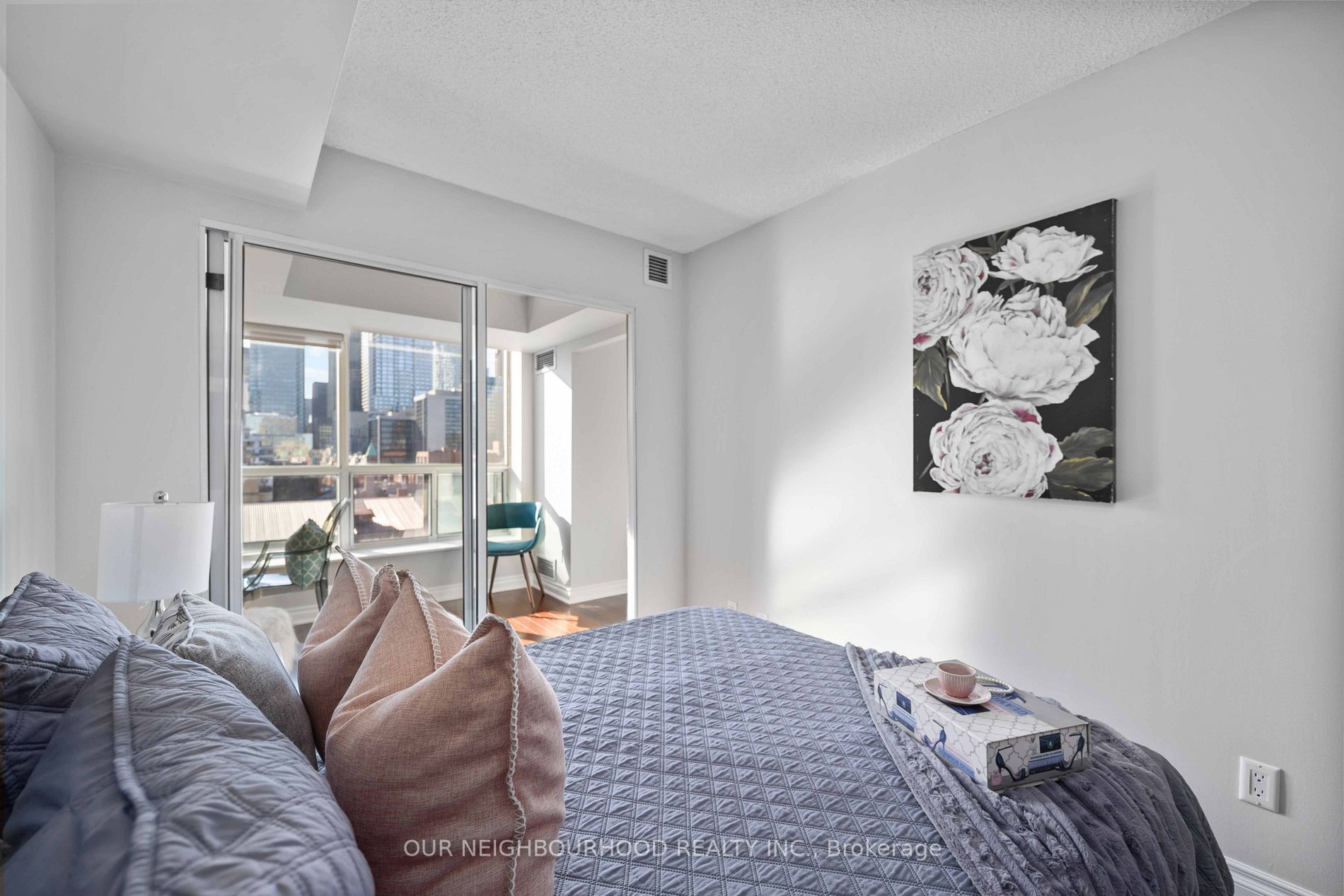 109 Front St E, #1035