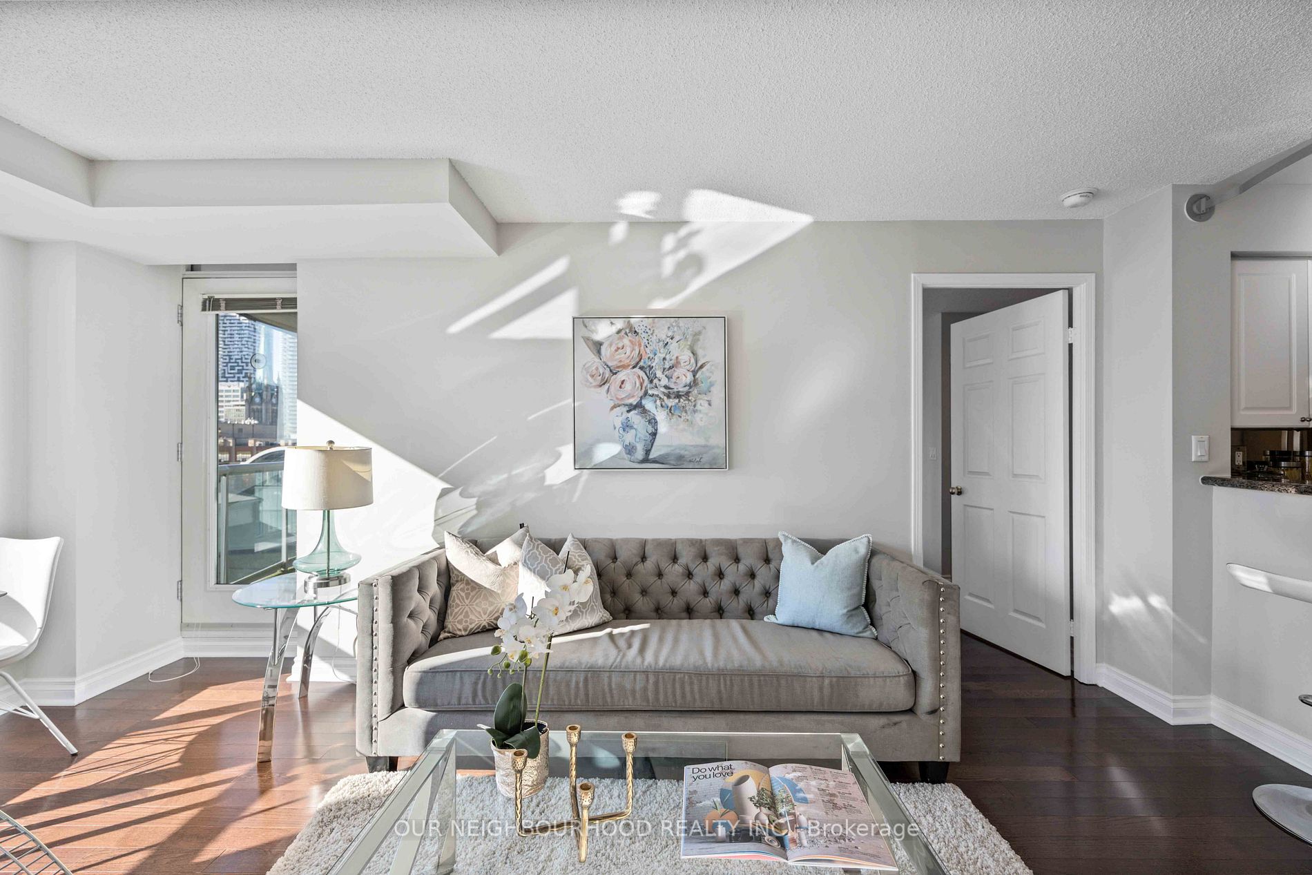 109 Front St E, #1035