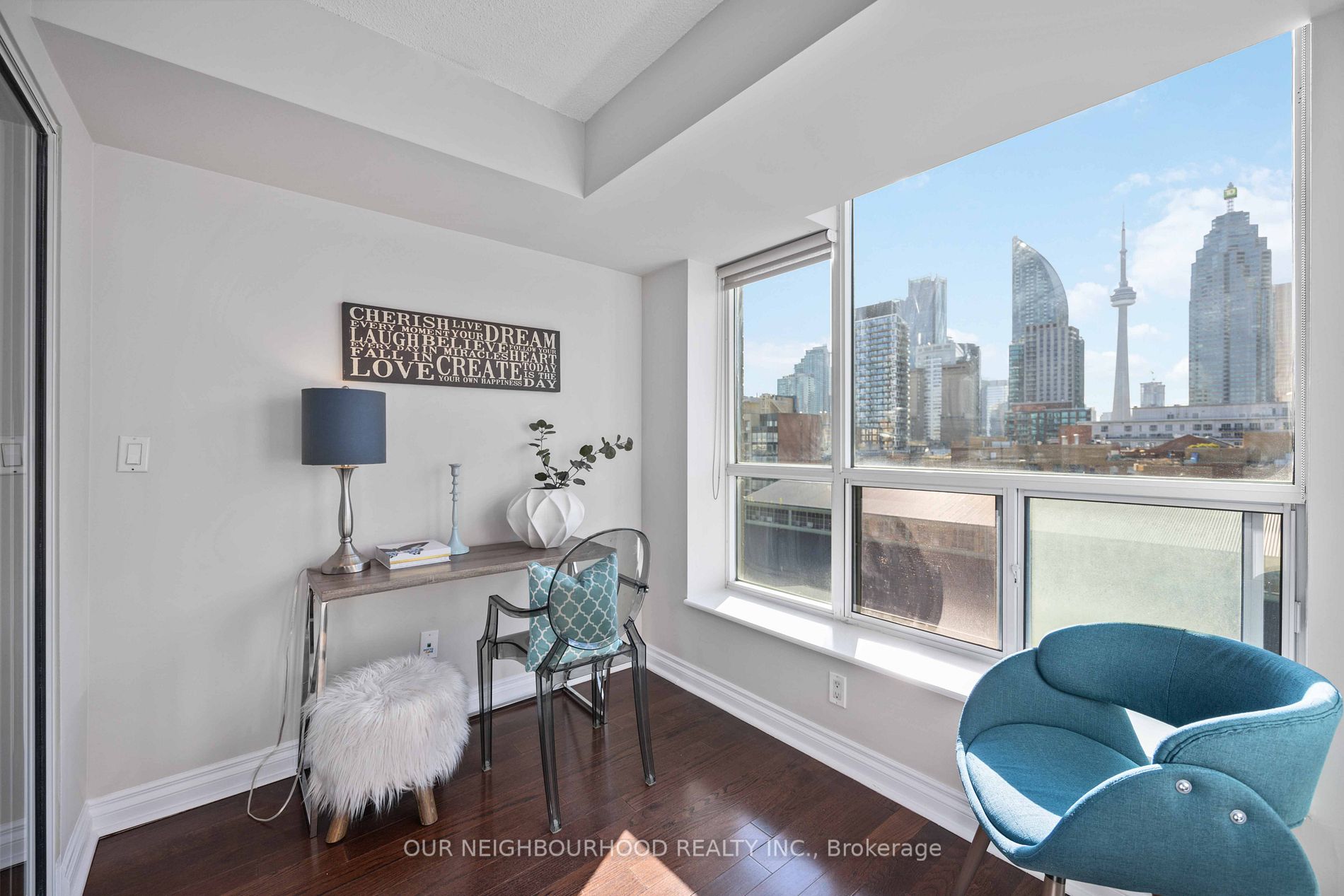 109 Front St E, #1035