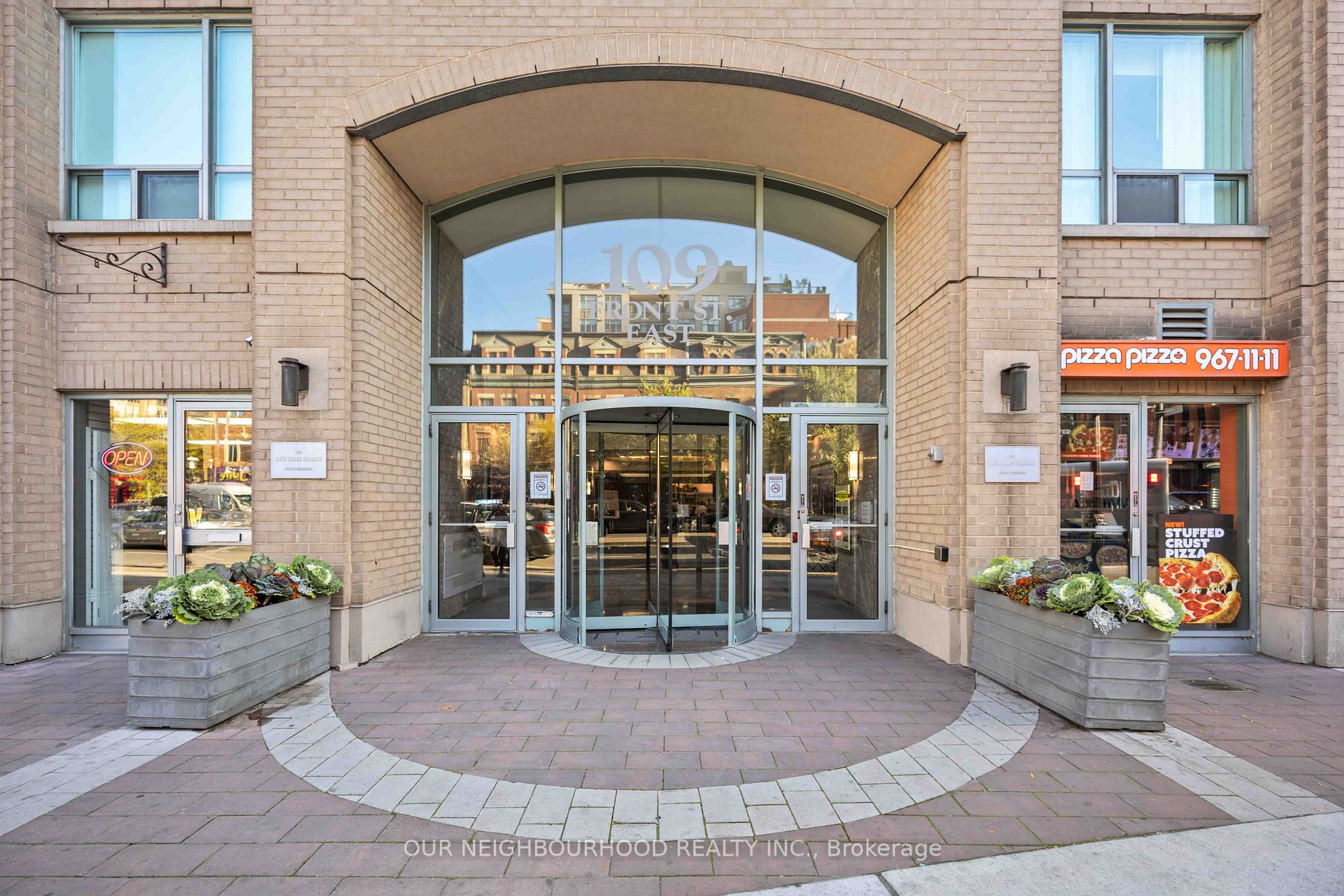 109 Front St E, #1035